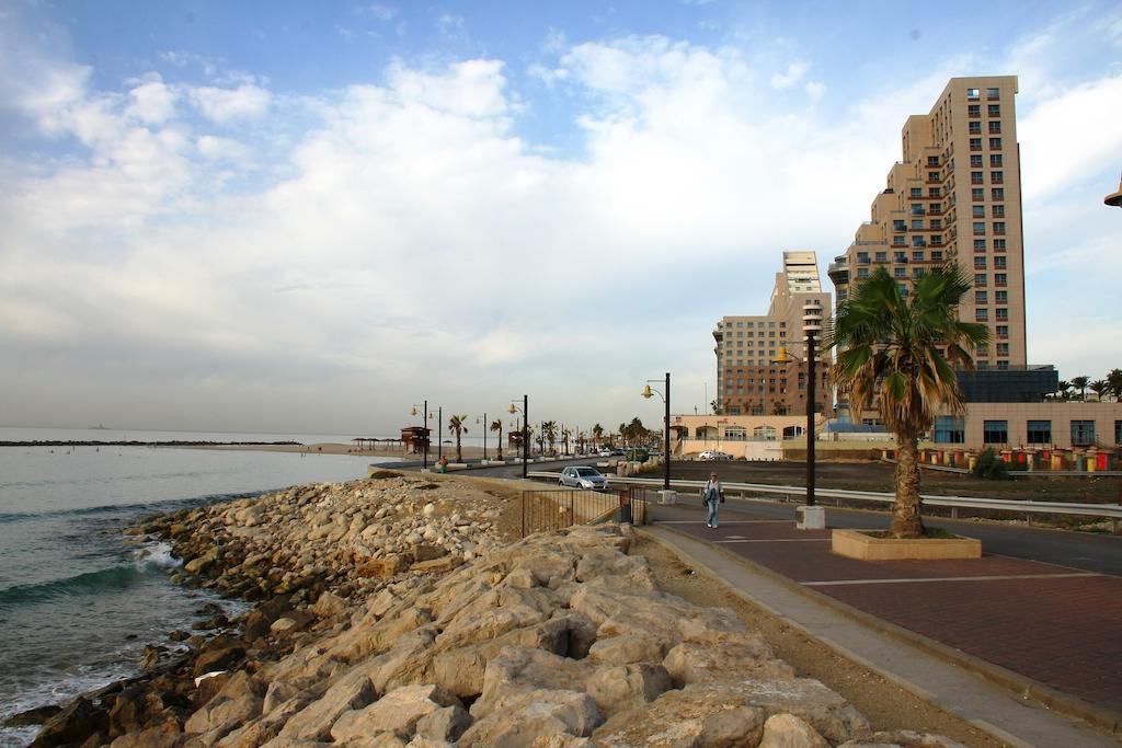 Israel-Haifa Apartments Екстериор снимка