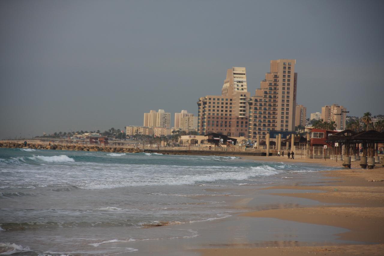 Israel-Haifa Apartments Екстериор снимка