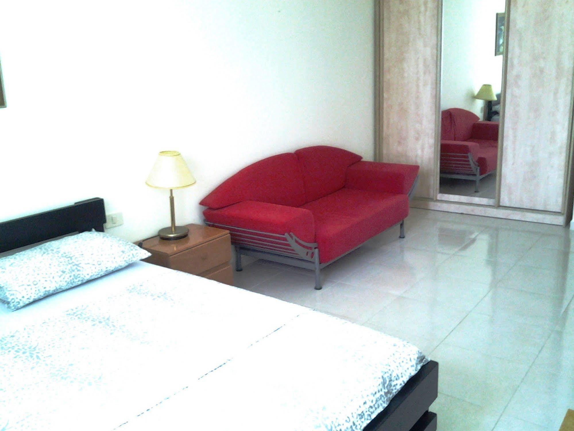 Israel-Haifa Apartments Екстериор снимка